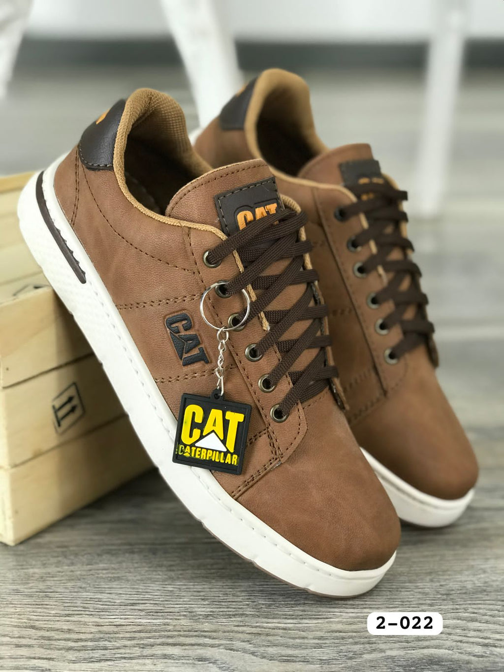 👞Calzado deportivo casual. ergonómicos, modernos. confortable suela expanso liviana. Cosidos para garantizar durabilidad. Llavero incluido.